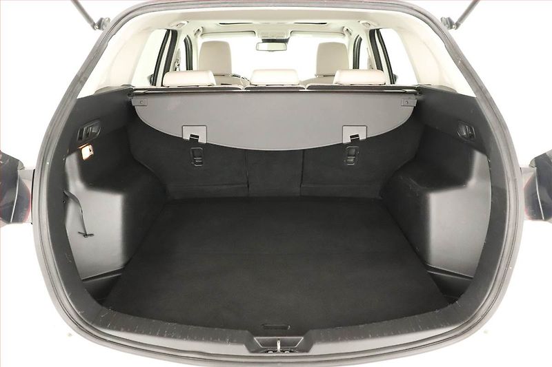 Mazda CX-5 (2013) 2.0 Skyactiv-G, 4X4, Automat - fotka 11 z 20