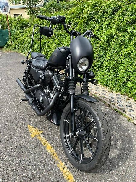 Harley-Davidson XL 1200N Sportster 1200 Nightster (2016) XL 1200N Sportster Iron S&S ki - fotka 14 z 17