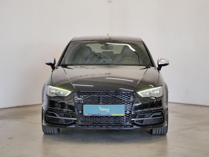 Audi S3 - fotka 4 z 26