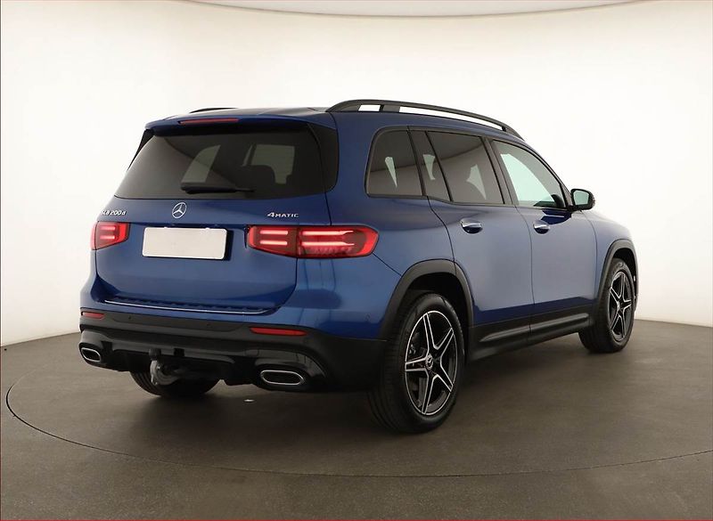 Mercedes-Benz GLB (2024) 200 d 4MATIC - fotka 5 z 20