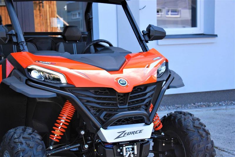 CFMOTO (2026) Gladiator Z950 Sport ORANGE - fotka 16 z 20