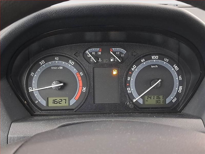 Škoda Fabia (2007) 1.2 12V, po STK - fotka 11 z 13