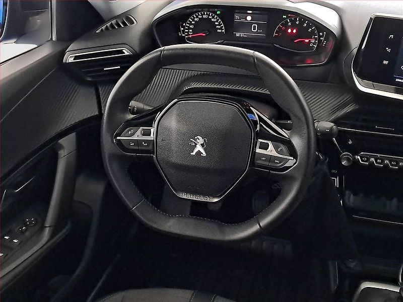 Peugeot 2008 (2022) 1.2 PureTech, ČR,1.maj - fotka 15 z 20