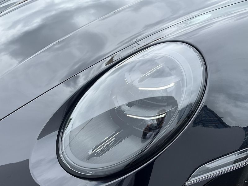 Porsche 911 (2025) 4S Cabriolet - fotka 9 z 28