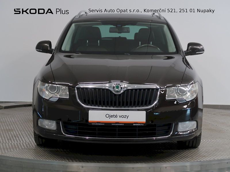 Škoda Superb (2013) L&K 2.0TDI 125KW 4x4 WEBASTO P - fotka 4 z 34