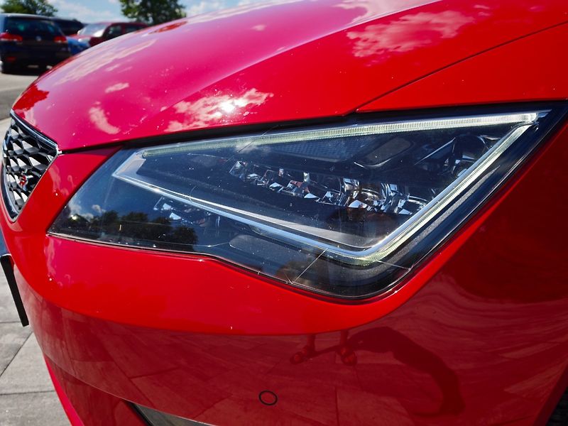 Seat Leon (2014) FR 1,4 TSI 90 Kw - fotka 27 z 37