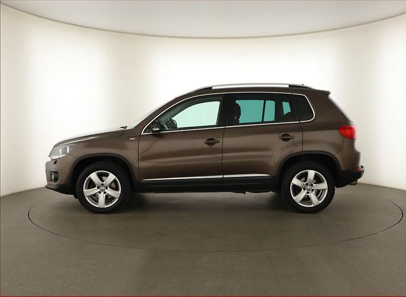 Volkswagen Tiguan (2014) 2.0 TDI, 4X4, Navi, Tempomat - fotka 3 z 14