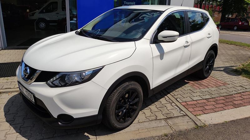Nissan Qashqai (2017) 1.2 DIG-T, 1.maj,ČR, - fotka 1 z 20