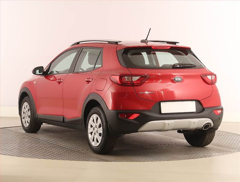 Kia Stonic (2020) 1.25 CVVT, Serv.kniha - fotka 4 z 17
