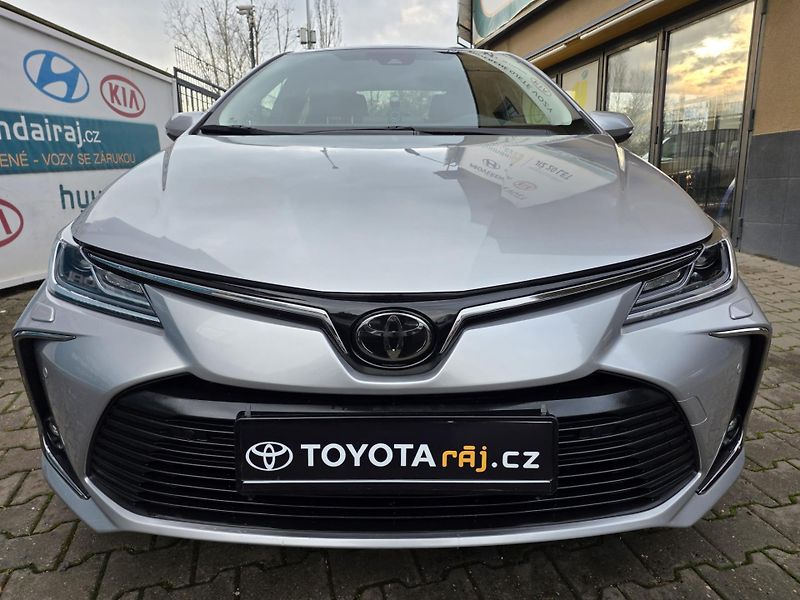 Toyota Corolla  1,5 VVT-i V ZÁRUCE-KAMERA - fotografie inzerátu