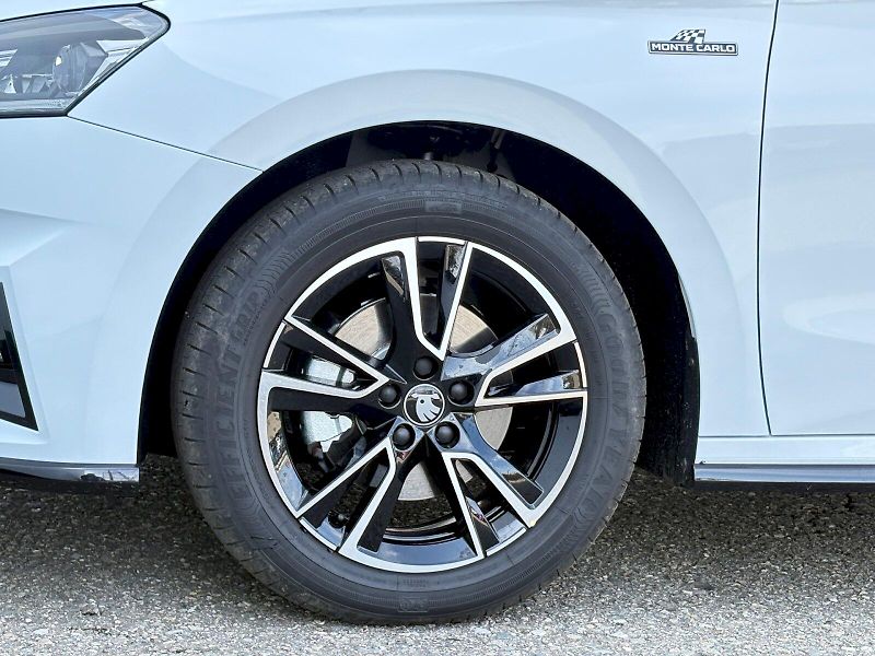 Škoda Fabia (2025) DSG 1.0 TSI / 85 kW / MONTE CA - fotka 22 z 29