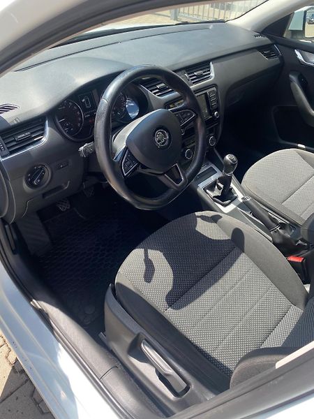 Škoda Octavia (2016) - fotka 16 z 22