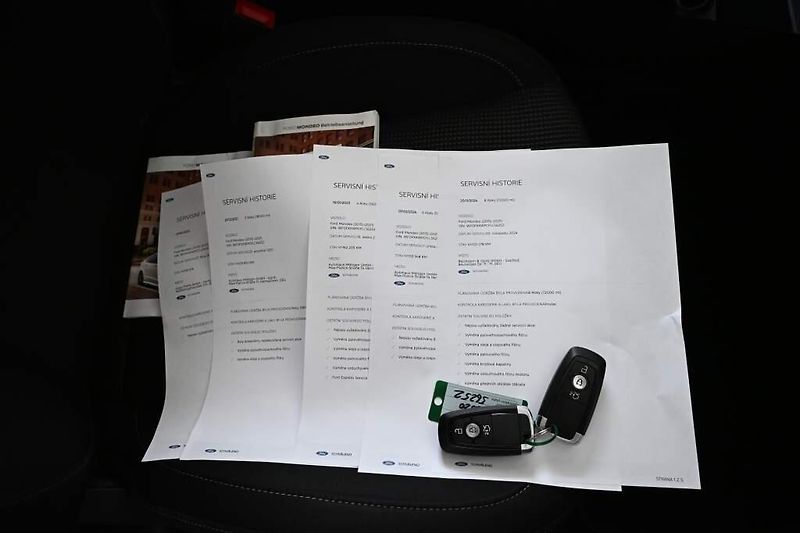 Ford Mondeo (2020) 2.0 140 KW LED ACC SONY Tažné - fotka 37 z 41