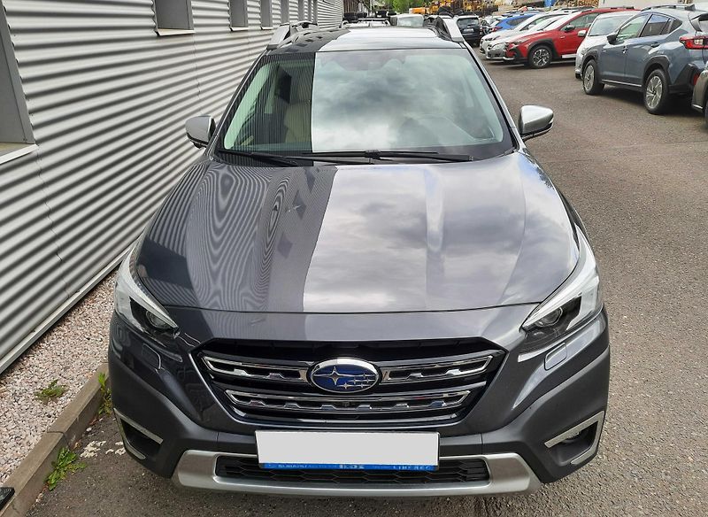 Subaru Outback (2021) 2,5i TOURING světlá kůže NAPPA - fotka 2 z 45