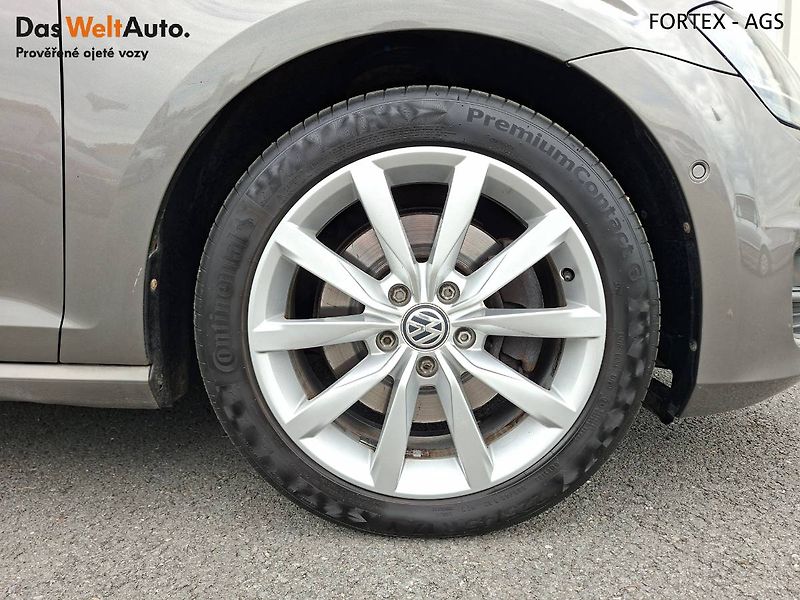Volkswagen Golf (2014) Variant, 2.0 TDI,110kW,4Motion - fotka 27 z 29