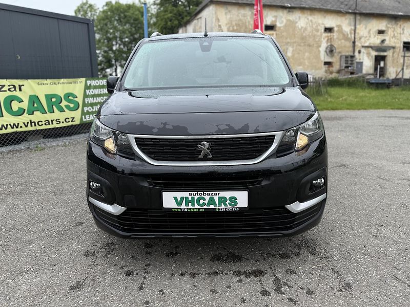 Peugeot Rifter 1,5 Blue HDI 96kW Long - fotka 2 z 19