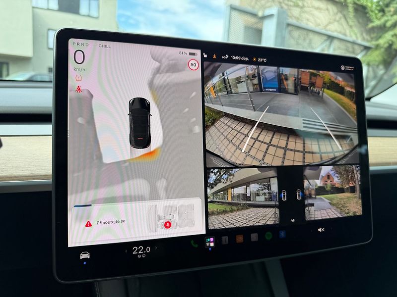 Tesla Model Y Long Range AWD Tažné / záruka - fotka 14 z 40