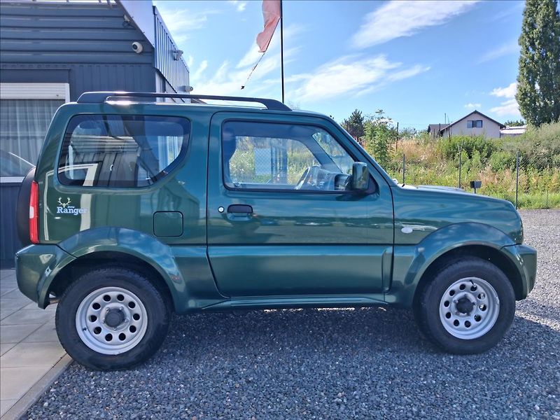 Suzuki Jimny 1,3 63kw, tažné, 4x4 - fotka 8 z 10