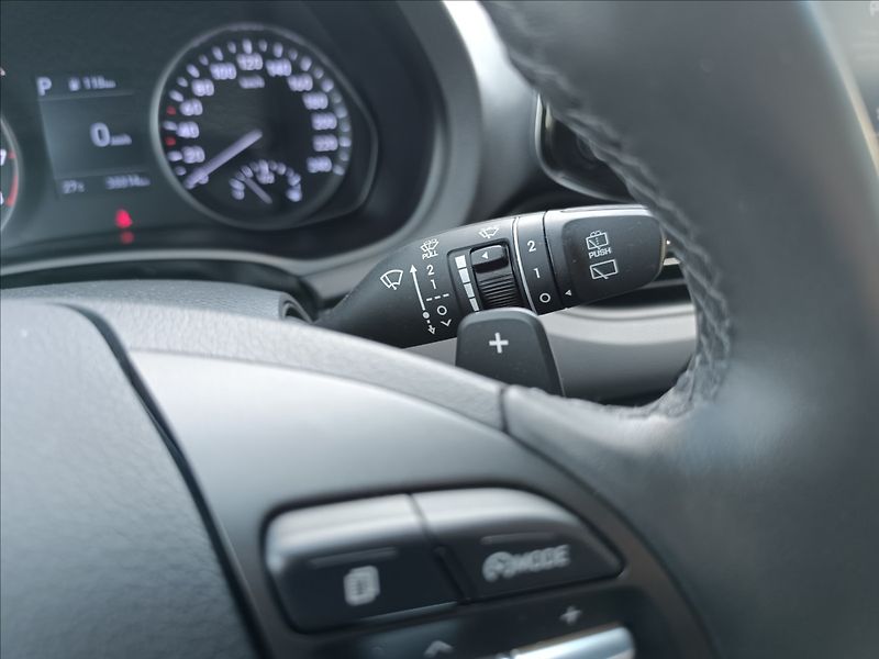 Hyundai i30 1,0 T-GDi Smart DCT - fotka 21 z 22