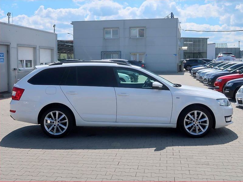 Škoda Octavia (2016) 2.0 TDI, Tempomat - fotka 6 z 17