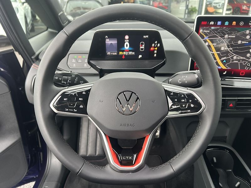 Volkswagen ID.3 240 kW FIRE+ICE - fotka 15 z 25
