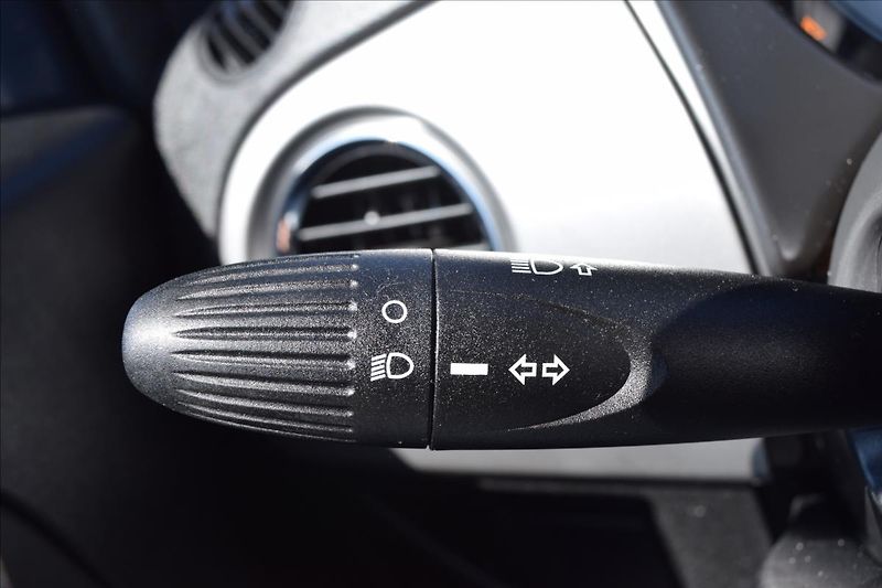 Fiat 500 0,9 i 63KW PO STK ALU KLIMA - fotka 28 z 43