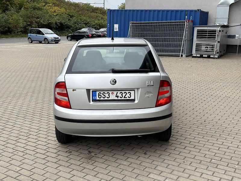 Škoda Fabia (2006) 1.2i 40kw  Nová STK - fotka 4 z 18