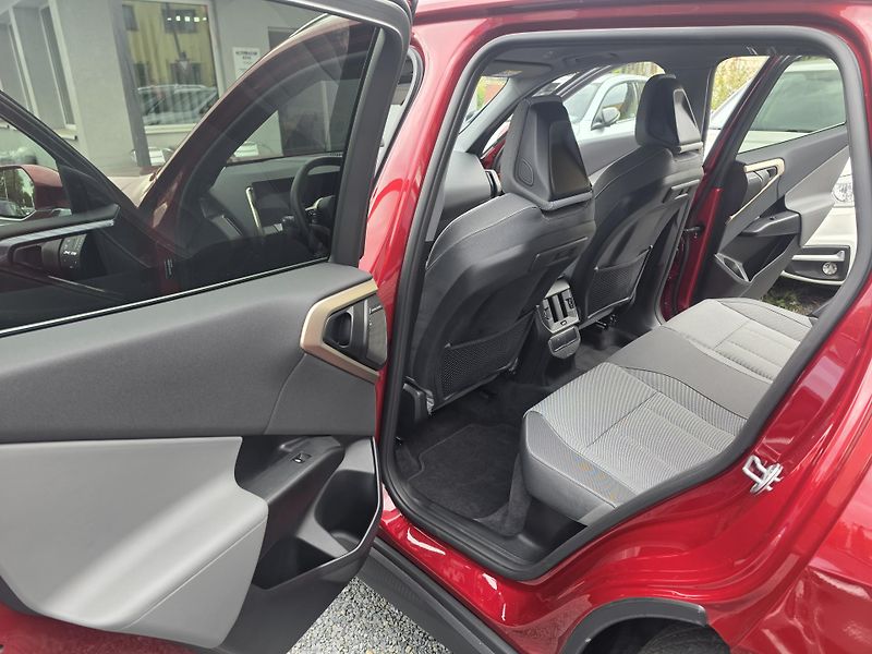 BMW X3 2.0 D X Drive  - fotka 10 z 17