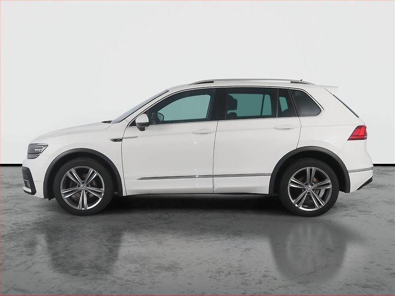 Volkswagen Tiguan (2017) R-Line 2.0 TDI, 4X4, Automat - fotka 3 z 18
