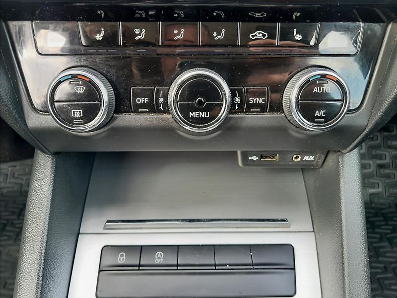 Škoda Octavia III FC 2,0 TDI 110kW - fotka 35 z 53