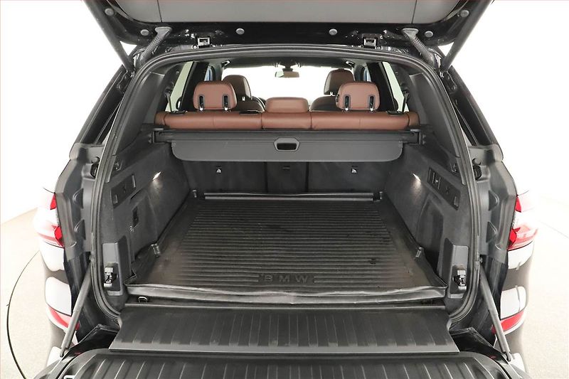 BMW X5 (2022) xDrive30d - fotka 11 z 20