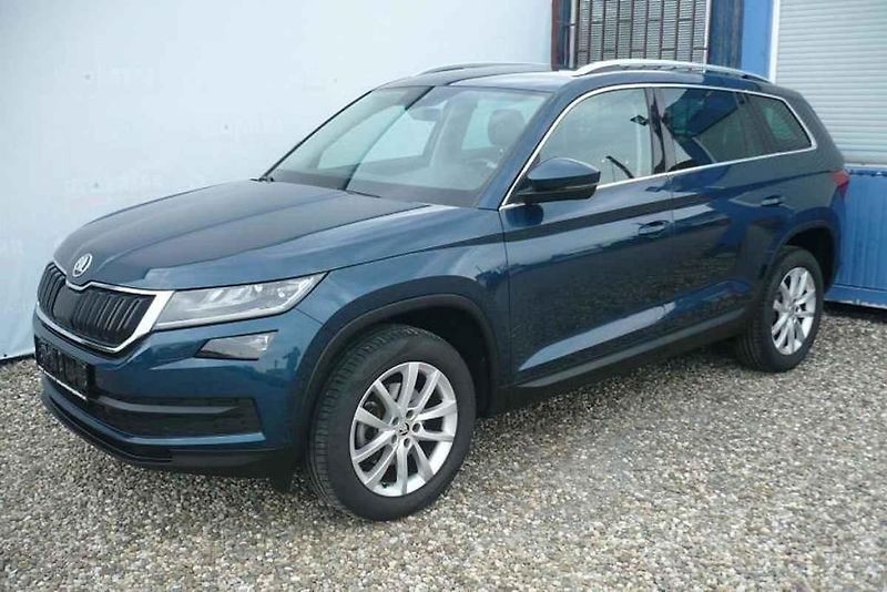 Škoda Superb si drží silné postavení na trhu ojetin.