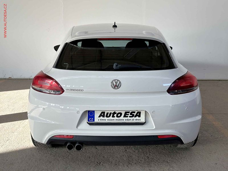 Volkswagen Scirocco (2012) 2.0 tsi - fotka 5 z 16