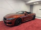 BMW M850.
