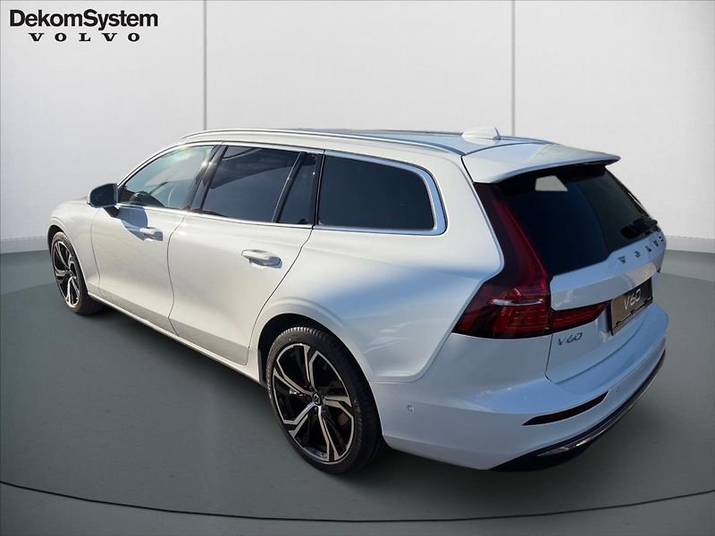 Volvo V60 (2026) 2,0 B4 Plus Bright 6703 - fotka 4 z 14