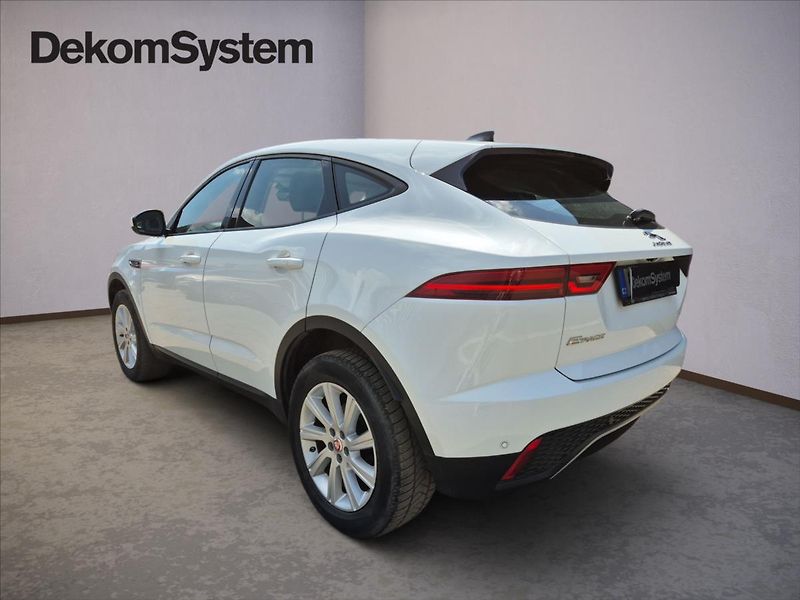Jaguar E-Pace 2,0 D150 S AWD - fotka 4 z 18