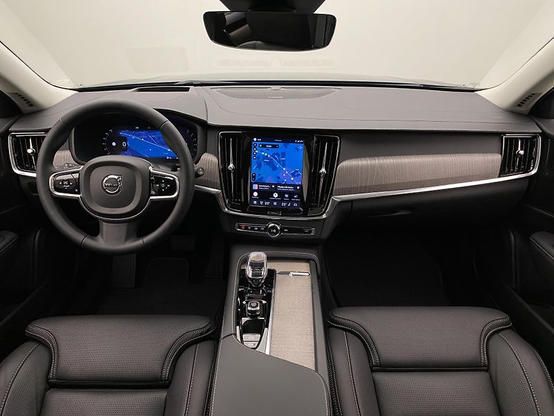 Volvo V90 CC B4 AWD ULTIMATE AUT  - fotka 2 z 62