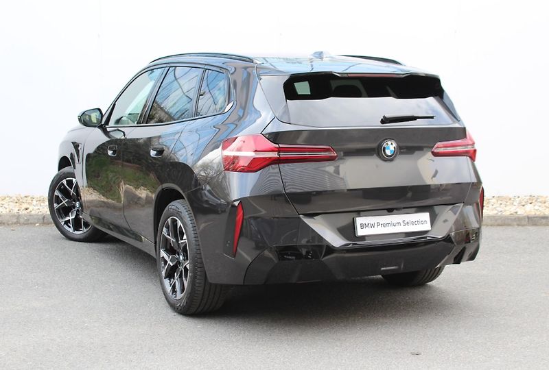BMW X3 30e xDrive - fotka 8 z 27