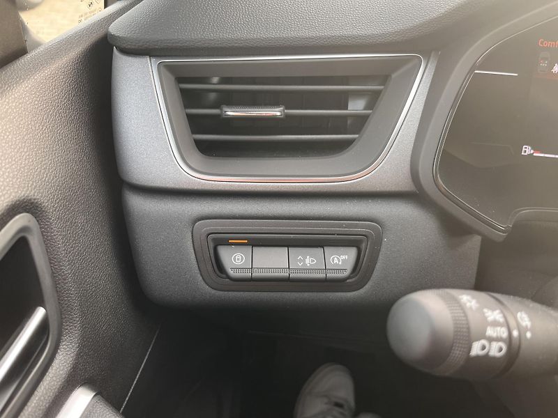 Renault Captur (2025) techno TCe 90      - fotka 14 z 23