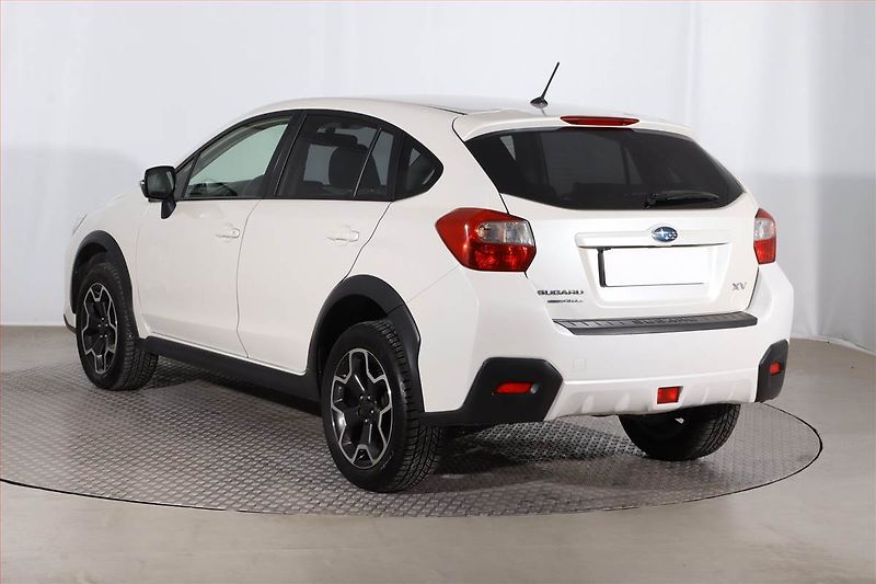 Subaru XV (2013) 2.0i, 4X4, Automat - fotka 4 z 20