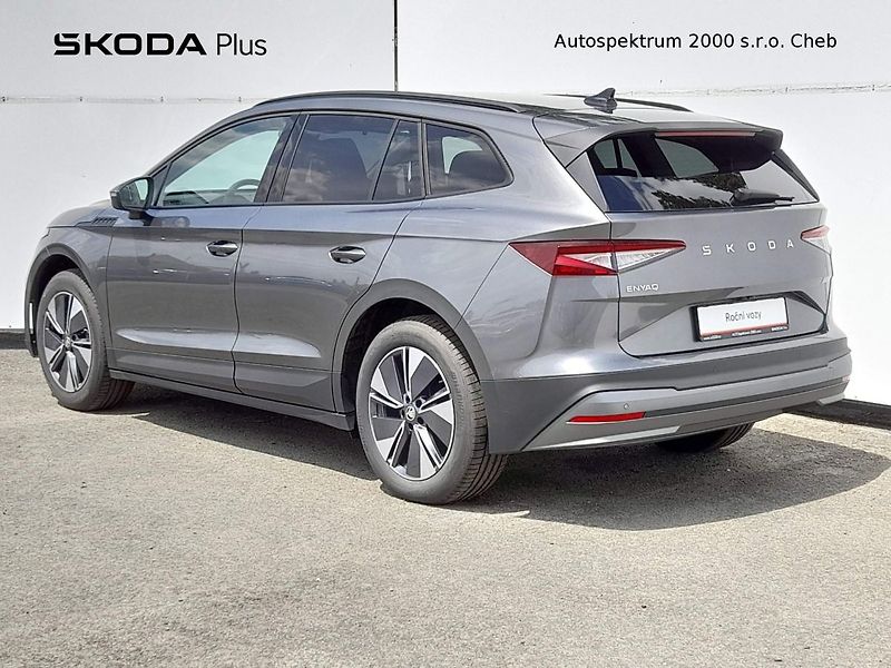 Škoda Enyaq 50 Tour 55kWh 125kW 1A - fotka 7 z 20