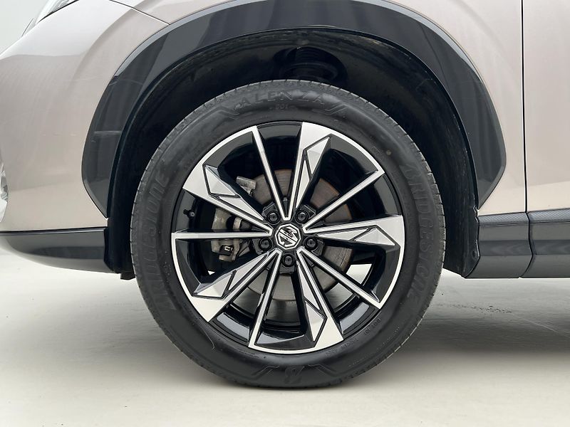 MG HS 1.5 TGI EXCLUSIVE AUT CZ 1.maj - fotka 14 z 50
