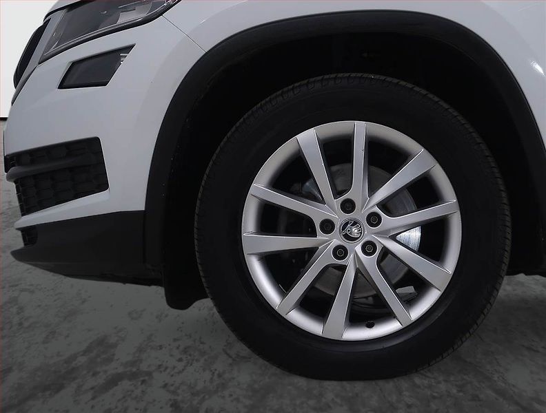 Škoda Kodiaq (2019) Style 1.5 TSI, Kůže, Navi - fotka 14 z 19