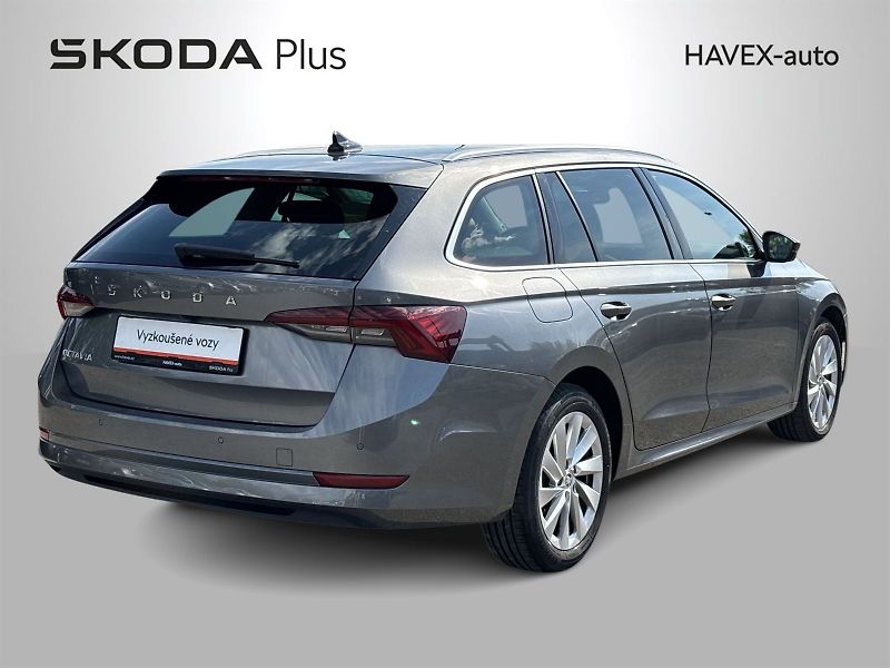 Škoda Octavia (2024) Combi 2.0 TDI DSG Style - fotka 2 z 32