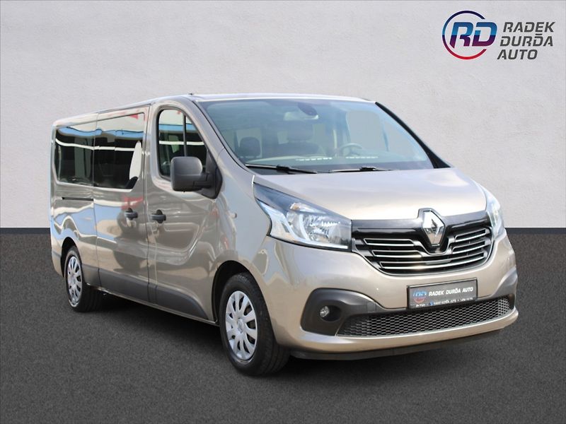 Renault Trafic 1,6 dCi  NOVÉ V ČR, 8 MÍST - fotka 3 z 24