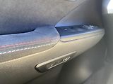 Toyota C-HR 2.0 PHEV e-CVT GR-Sport Premie - náhled 13