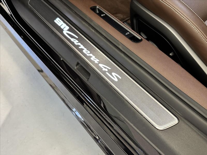 Porsche 911 CARRERA 4S SPORT DESIGN - fotka 5 z 29