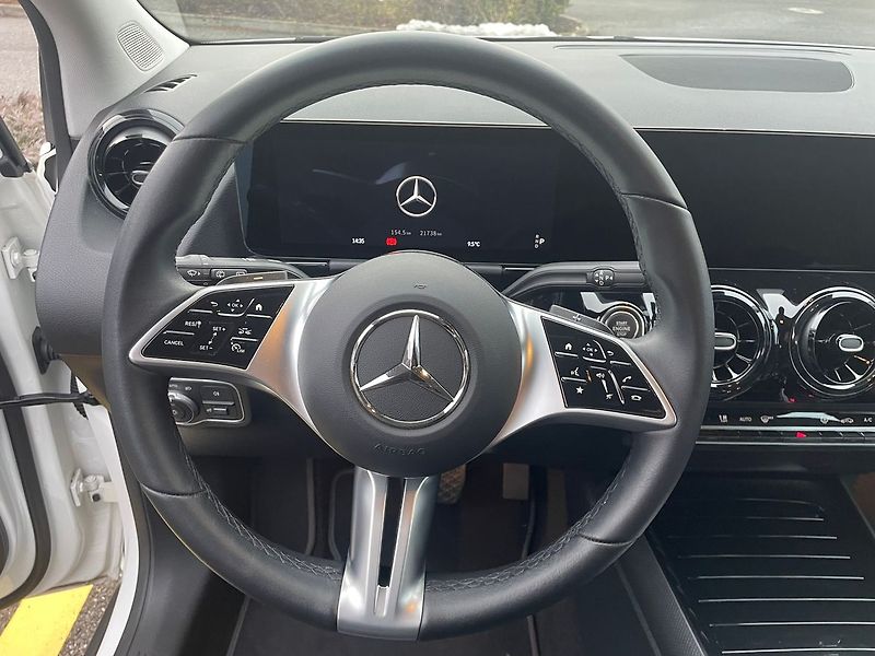 Mercedes-Benz Třídy B 200 - fotka 11 z 15