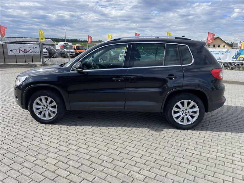 Volkswagen Tiguan 2,0 TDi 100kw 4x4 DSG Panorama - fotka 2 z 33