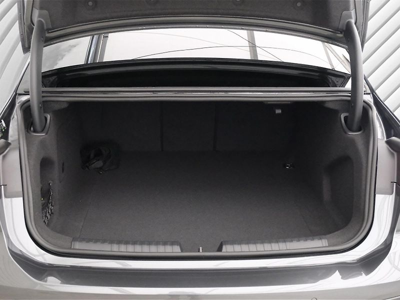 Audi A6 TDI q S-Line Tech Pro HuD Vzdu - fotka 13 z 13
